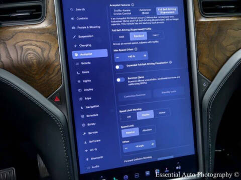 2019 Tesla Model X Standard Range