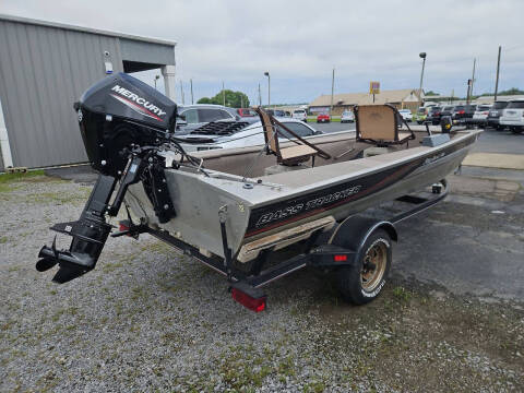 2001 Bass Tracker Panfish 16