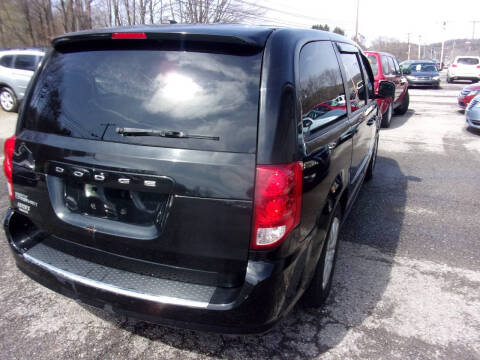 2013 Dodge Grand Caravan SE