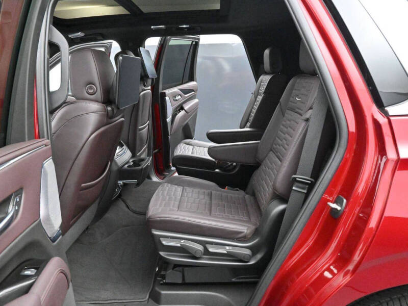 2024 Cadillac Escalade Premium Luxury Platinum