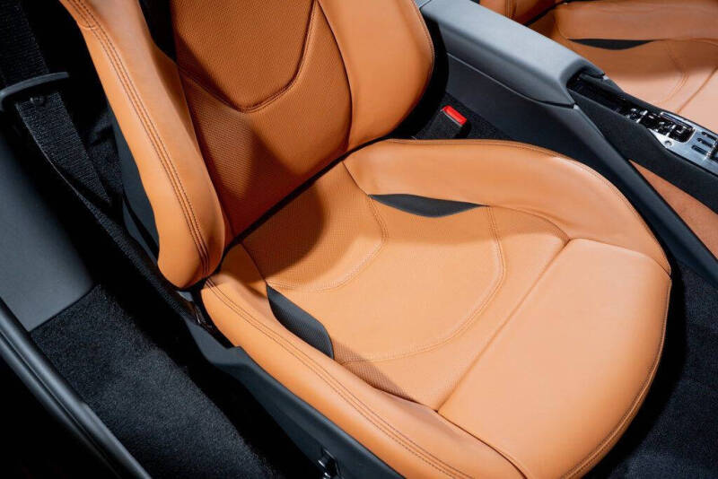 2025 Ferrari 296 GTS