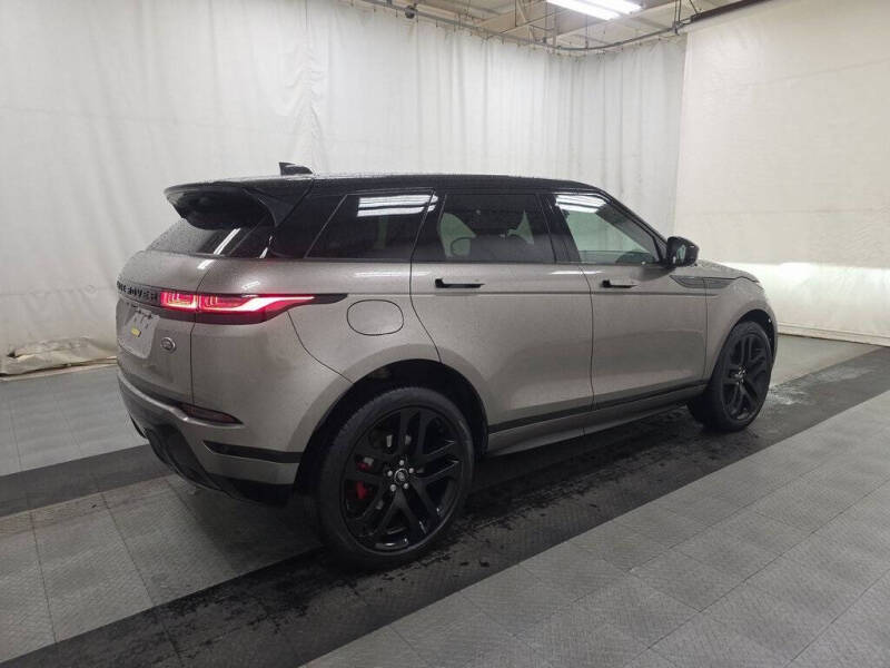2023 Land Rover Range Rover Evoque P250 R-Dynamic SE