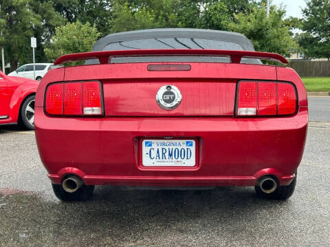2005 Ford Mustang GT Premium