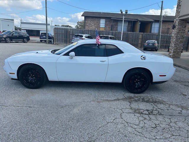 2012 Dodge Challenger SXT