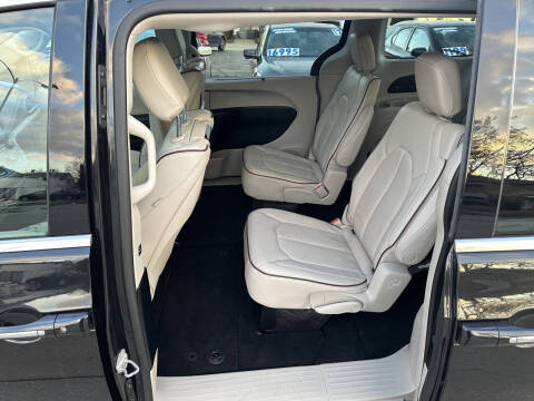 2017 Chrysler Pacifica Limited