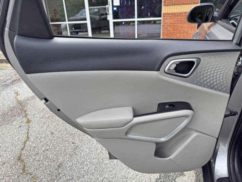 2025 Kia Soul LX