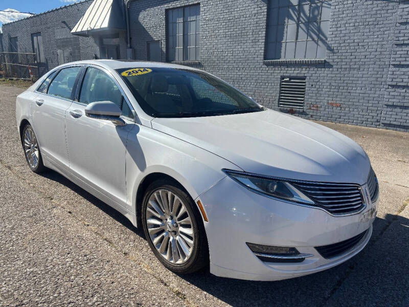 2014 Lincoln MKZ