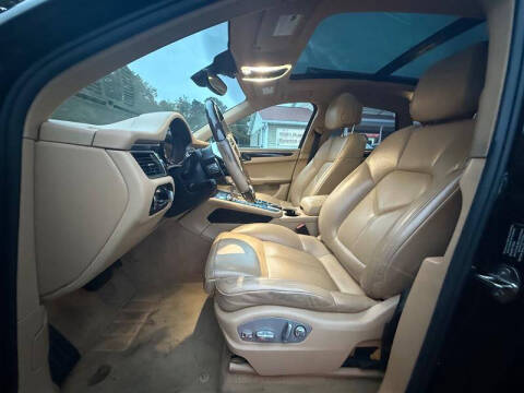 2016 Porsche Macan S