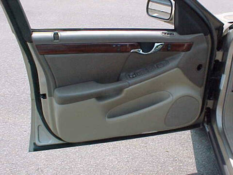 2005 Cadillac DeVille