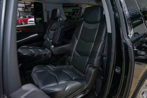 2018 Cadillac Escalade ESV Luxury