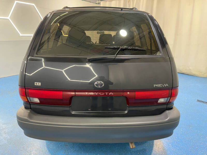 1995 Toyota Previa DX