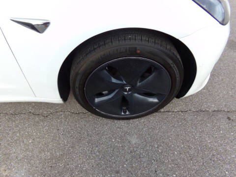 2020 Tesla Model 3 Standard Range Plus