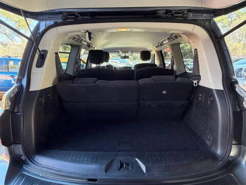 2020 Nissan Armada SV