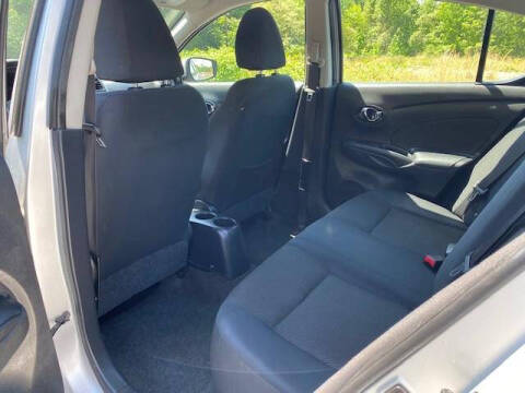 2013 Nissan Versa 1.6 S