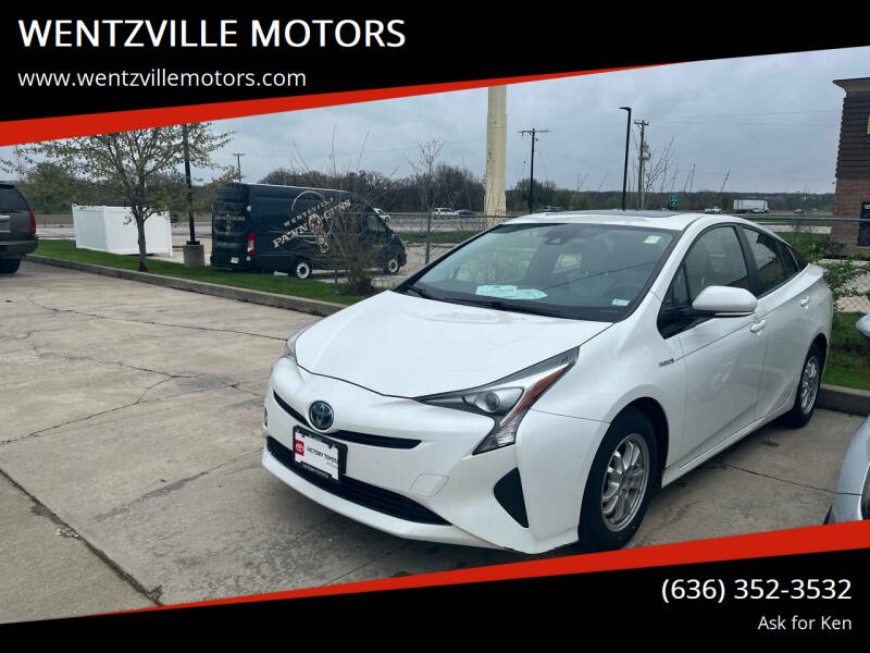 2016 Toyota Prius Three