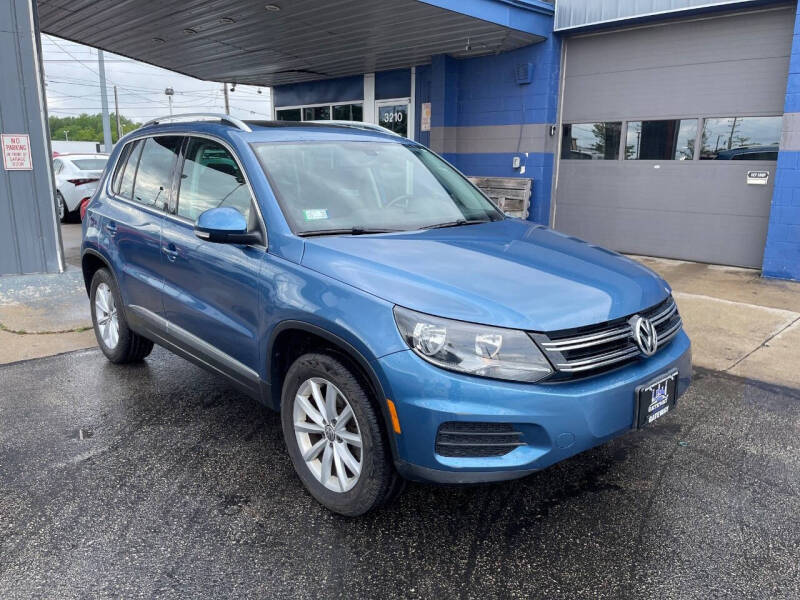 2017 Volkswagen Tiguan 2.0T Wolfsburg Edition