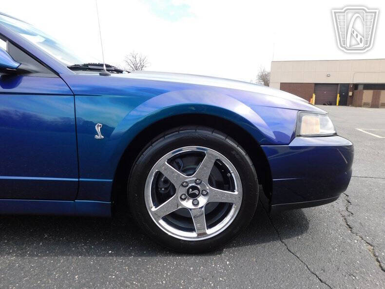2004 Ford Mustang SVT Cobra