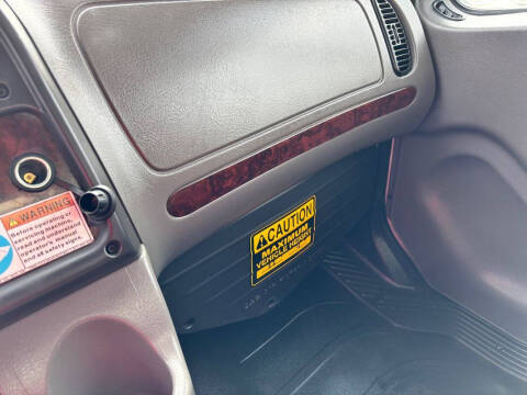 2014 Freightliner M2 106