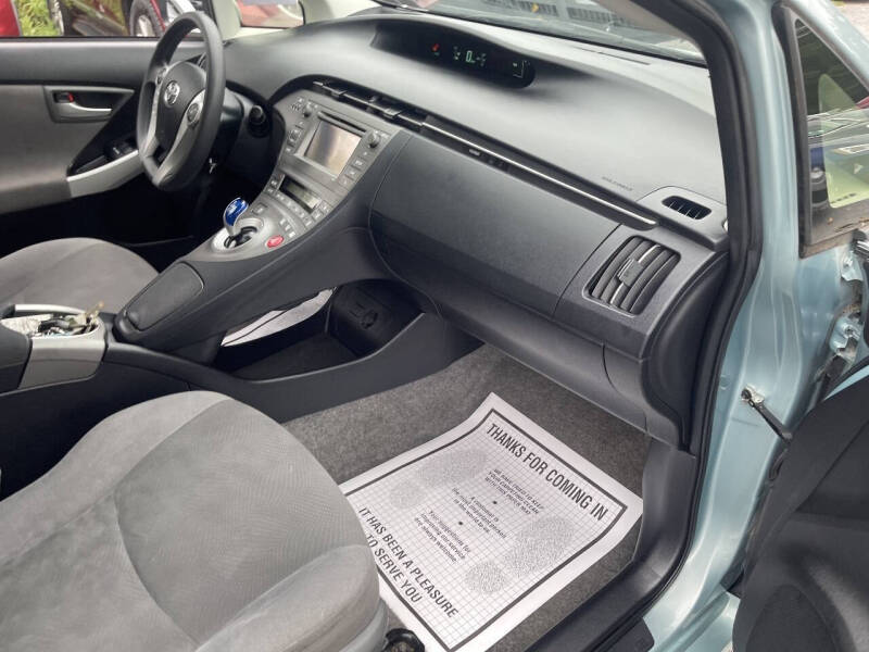 2013 Toyota Prius One
