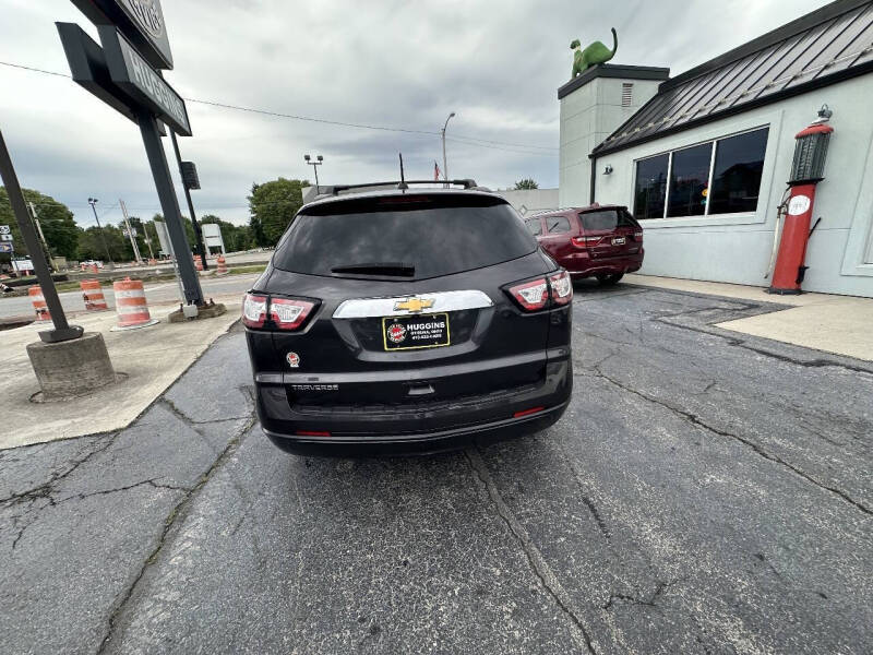 2017 Chevrolet Traverse LS