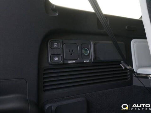 2023 Rivian R1S Launch Edition