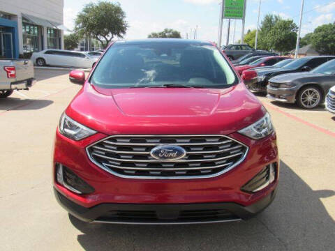 2020 Ford Edge Titanium