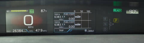 2022 Toyota Prius LE