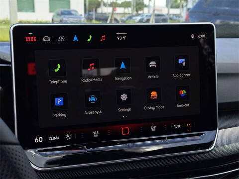 2025 Volkswagen Golf GTI SE