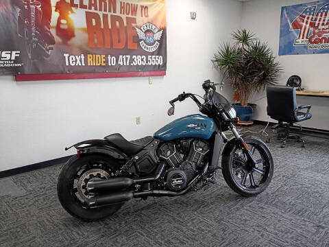 2023 Indian Scout Rogue