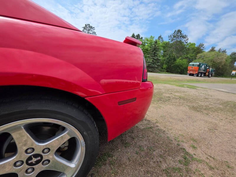 2004 Ford Mustang GT Deluxe