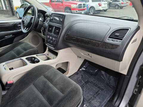 2016 Dodge Grand Caravan SXT