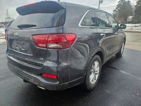 2019 Kia Sorento LX V6