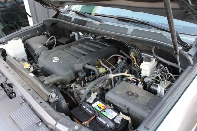 2015 Toyota Tundra SR5