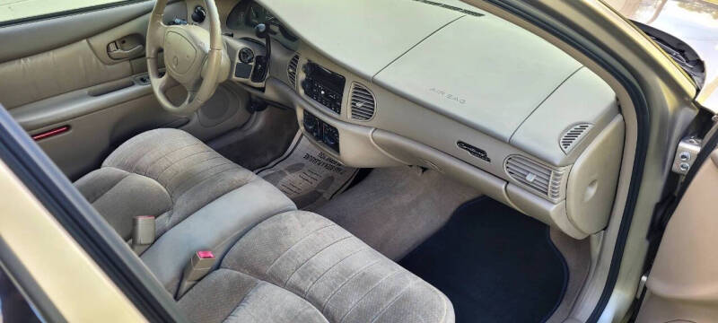 2000 Buick Century Custom