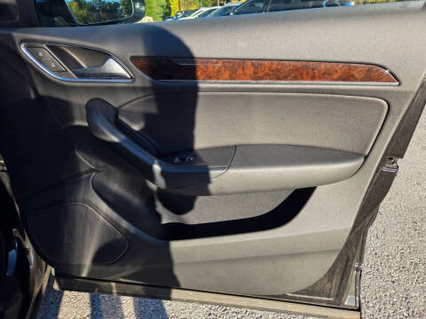 2016 Audi Q3 2.0T quattro Premium Plus