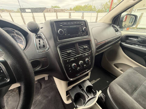 2015 Dodge Grand Caravan American Value Package