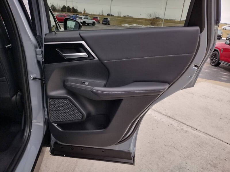 2026 Mitsubishi Outlander