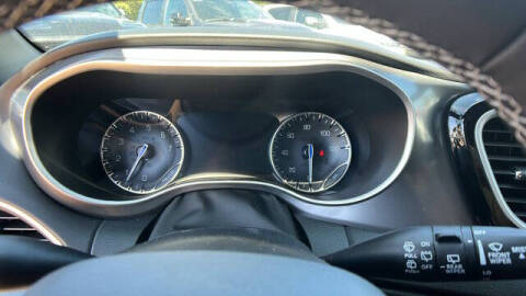 2026 Chrysler Voyager LX