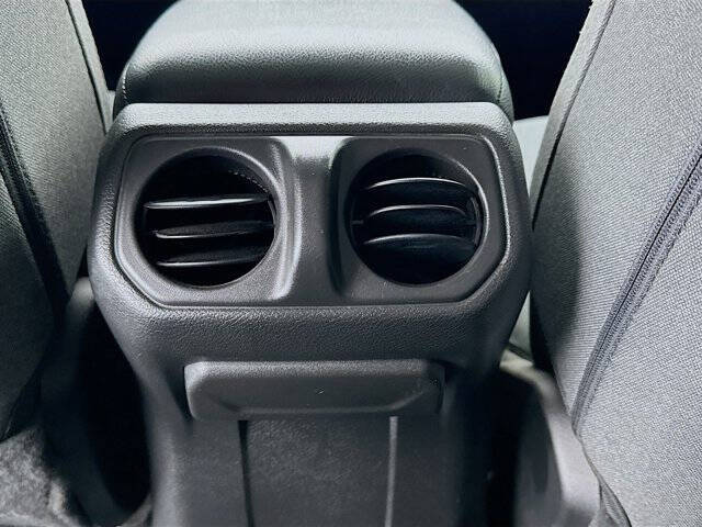 2024 Jeep Gladiator Sport