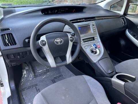 2013 Toyota Prius Three