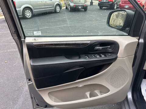 2015 Dodge Grand Caravan SXT