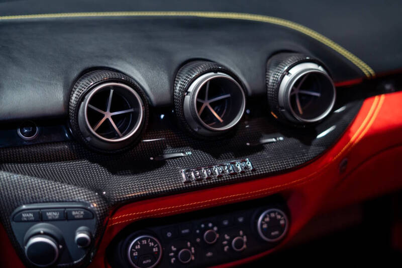 2015 Ferrari F12berlinetta