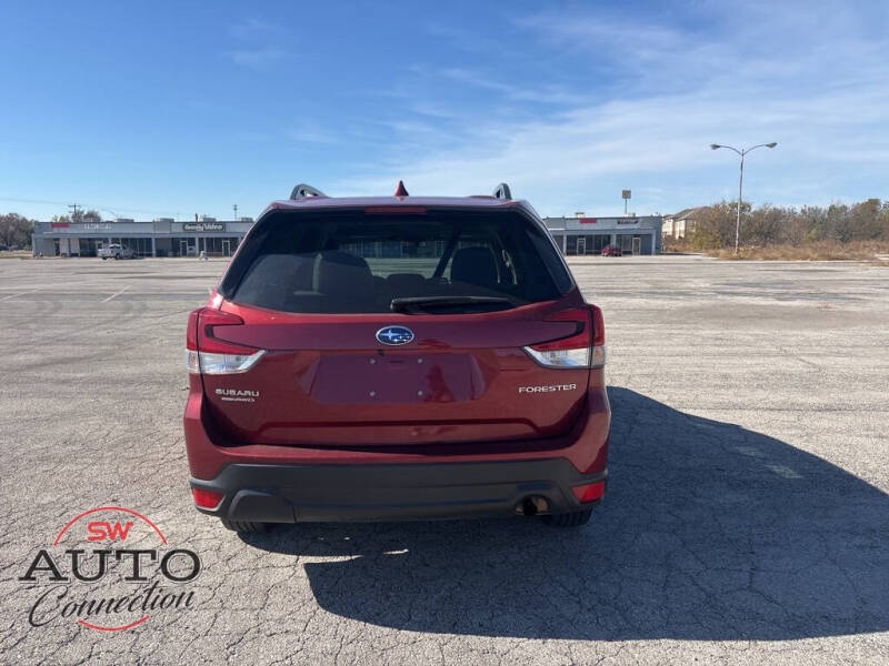 2022 Subaru Forester Premium