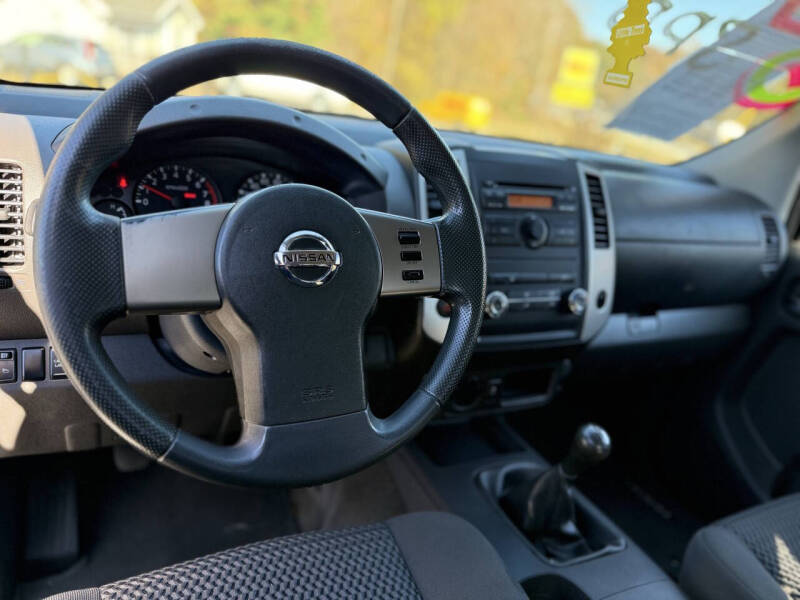 2012 Nissan Frontier S
