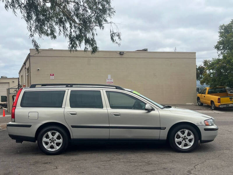 2001 Volvo V70 2.4M