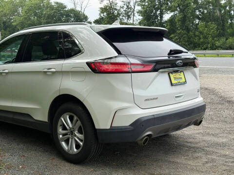 2020 Ford Edge