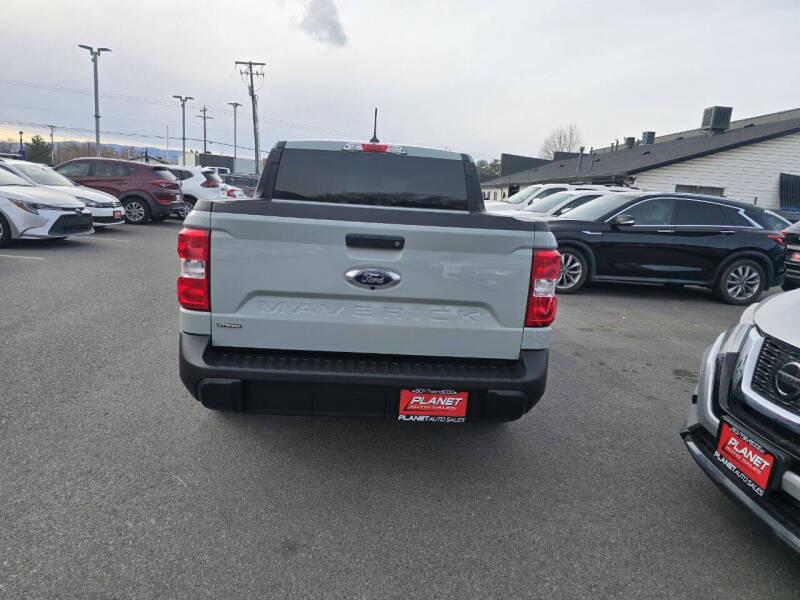 2023 Ford Maverick XL