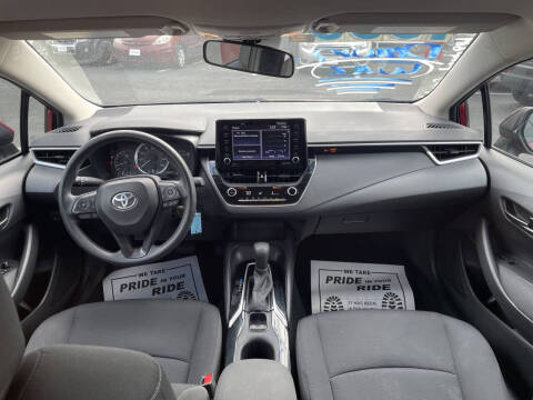 2022 Toyota Corolla LE