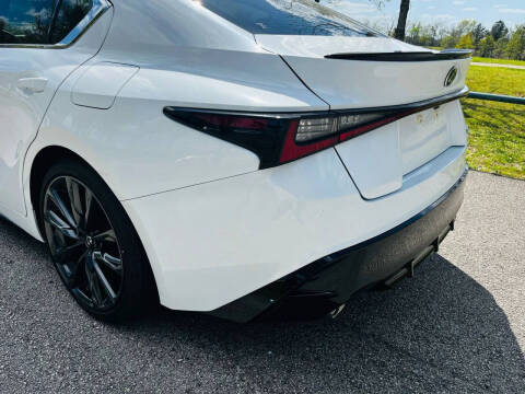 2024 Lexus IS 350 F SPORT Design