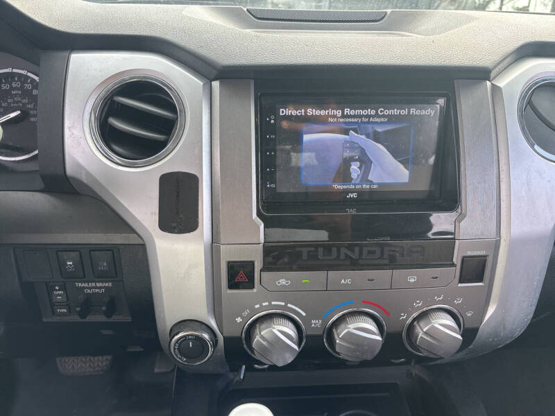 2016 Toyota Tundra SR5